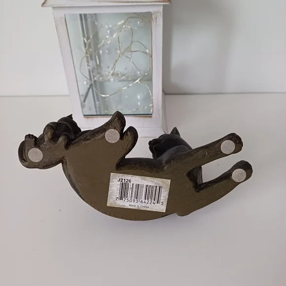 Cute Black Cat Mom And Kitten Baby - Picture 8 of 13